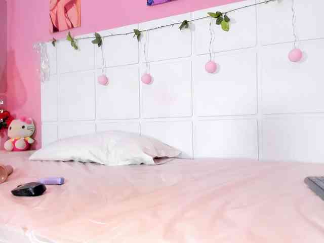 DulceBela webcam