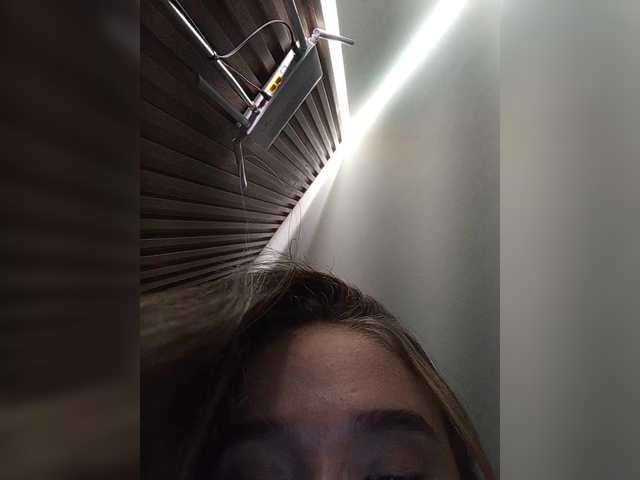 Samantha-12's BongaCams show and profile