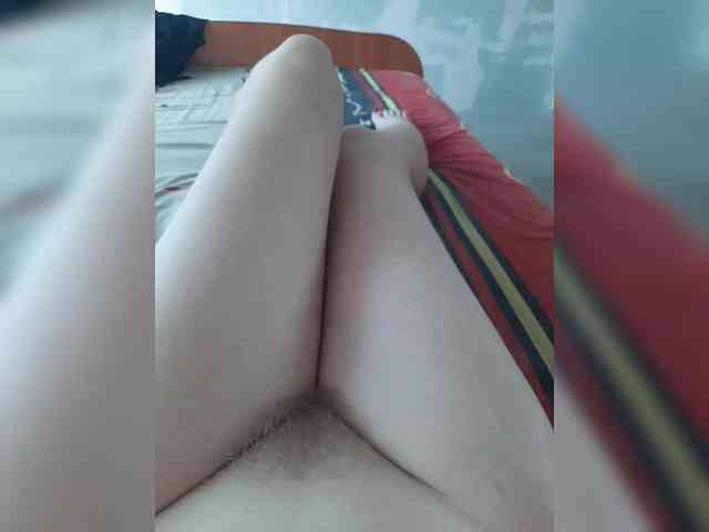 SexySuka84 webcam