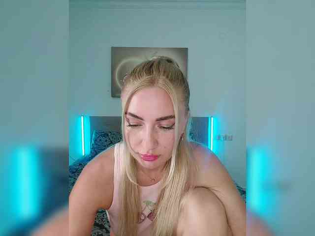 AlenaFeya webcam