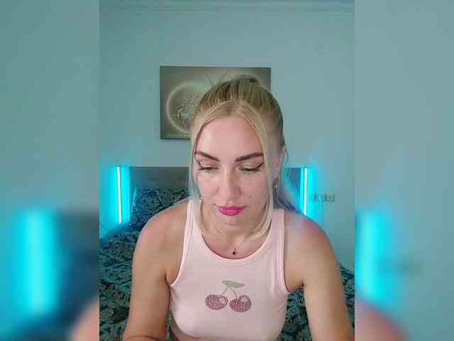 AlenaFeya webcam