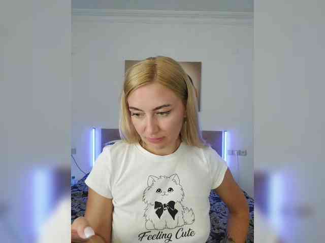 AlenaFeya webcam