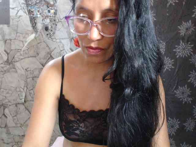 angelita-hot-sweet webcam