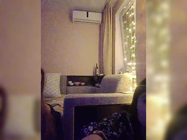 Lubov95's BongaCams show and profile