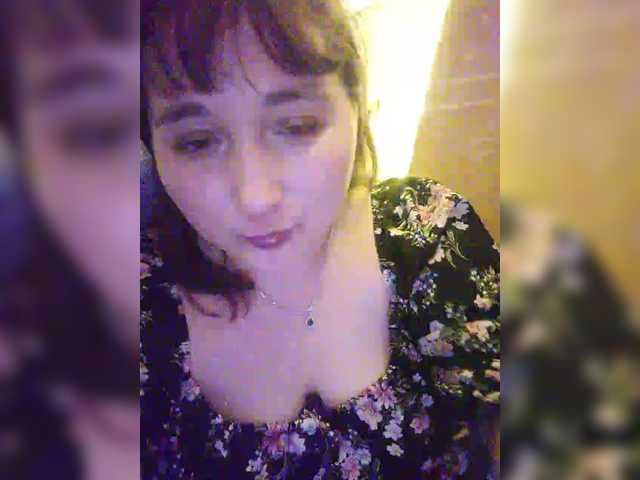 Lubov95's BongaCams show and profile