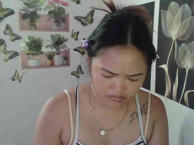 HotExoticAngel webcam