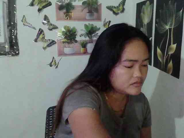 HotExoticAngel webcam