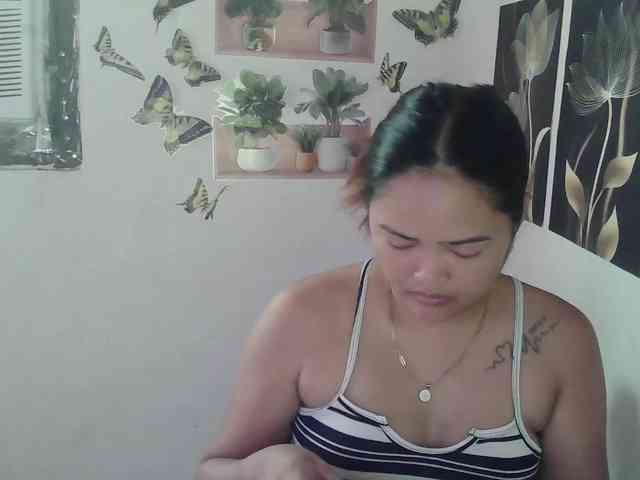 HotExoticAngel webcam