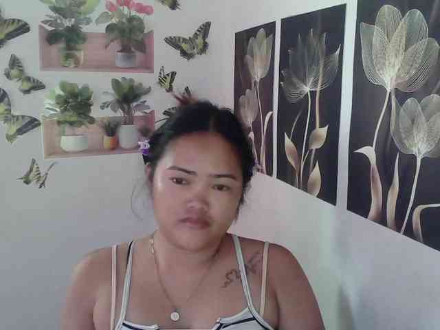 HotExoticAngel webcam