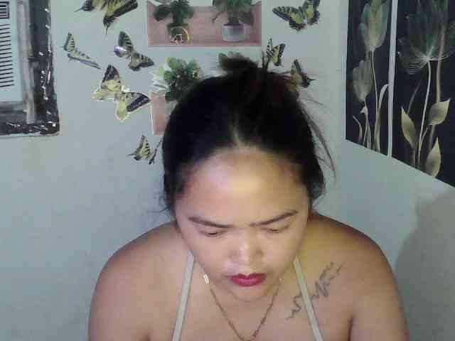 HotExoticAngel webcam