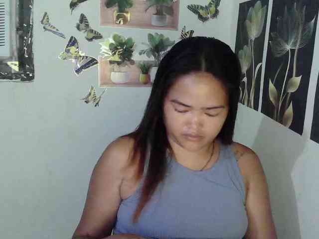 HotExoticAngel webcam