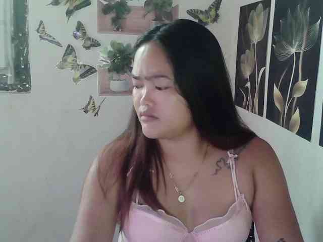 HotExoticAngel webcam