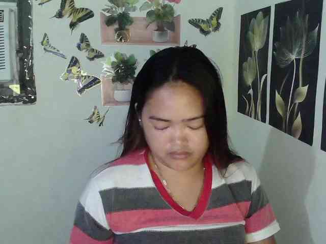 HotExoticAngel webcam