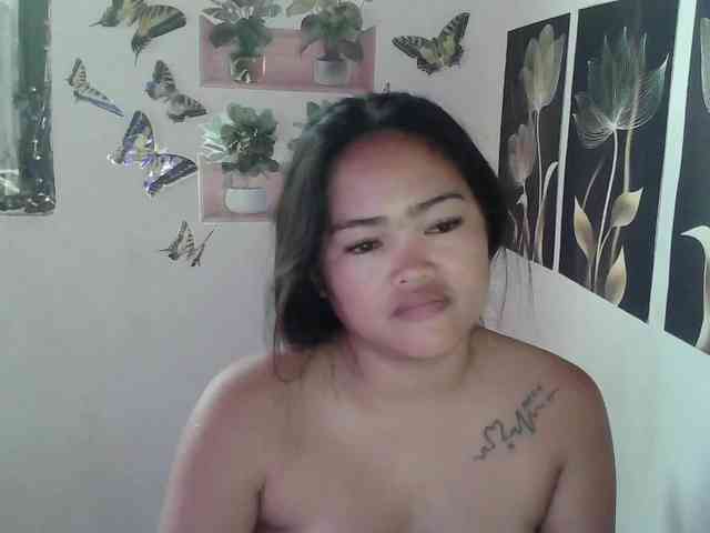 HotExoticAngel webcam