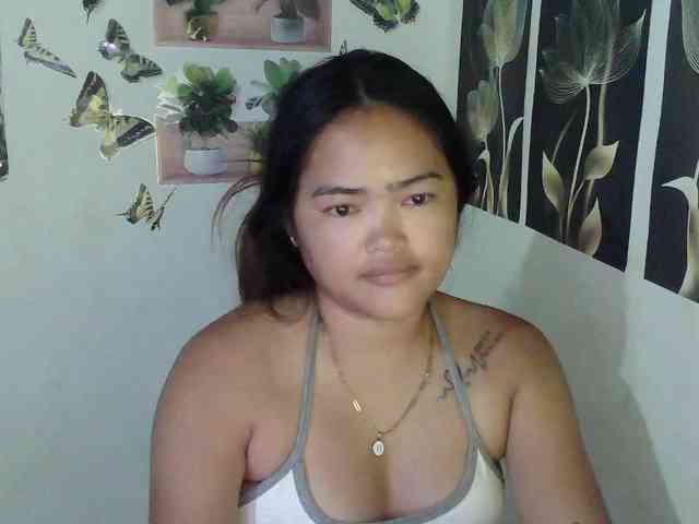 HotExoticAngel webcam