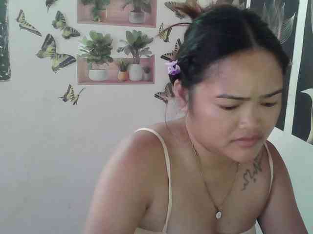 HotExoticAngel webcam