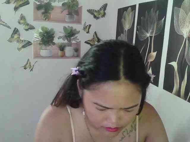 HotExoticAngel webcam