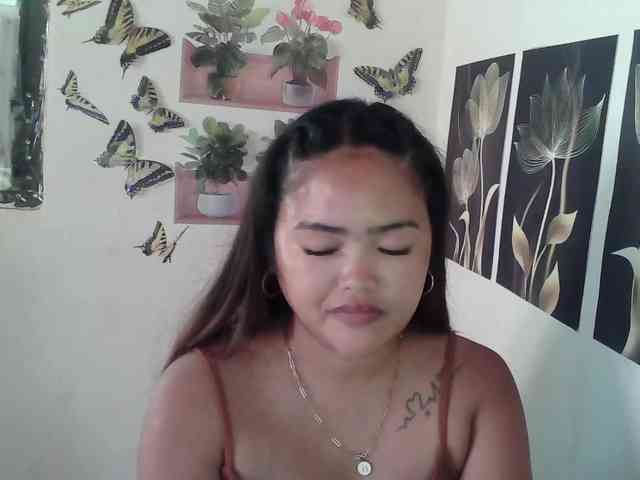 HotExoticAngel webcam
