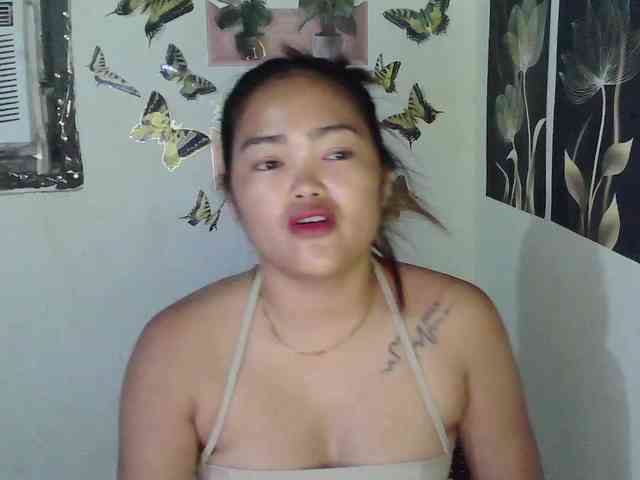 HotExoticAngel webcam