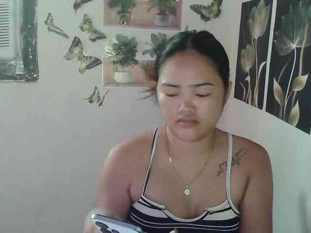HotExoticAngel webcam