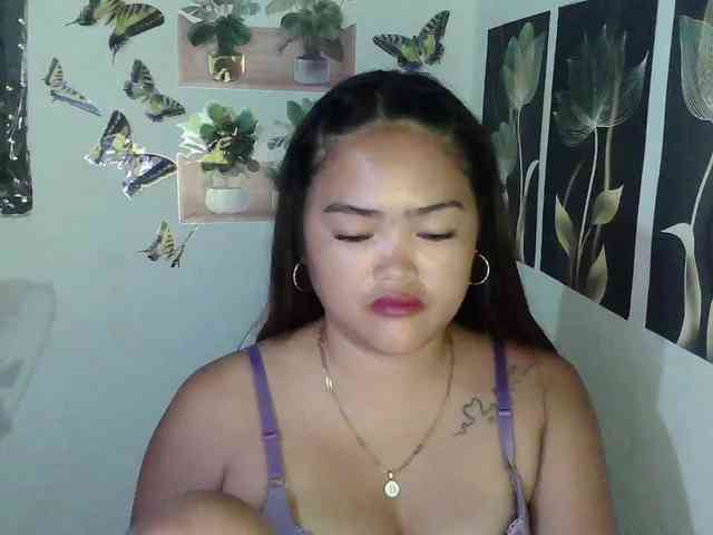 HotExoticAngel webcam