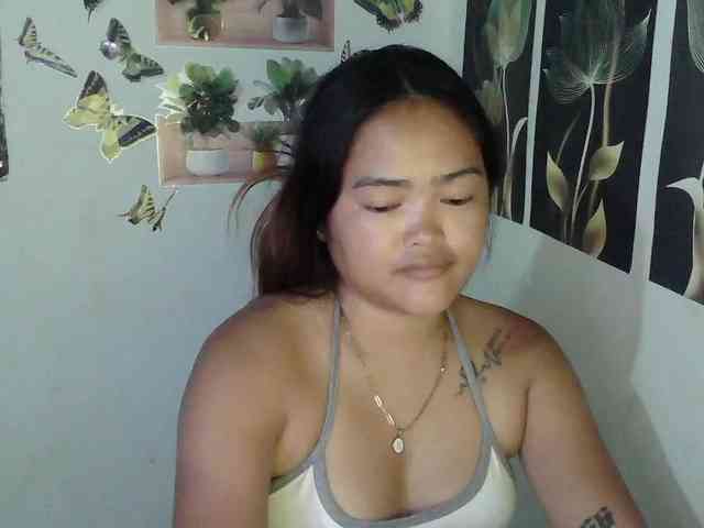 HotExoticAngel webcam
