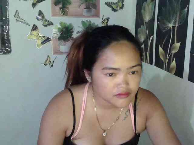 HotExoticAngel webcam