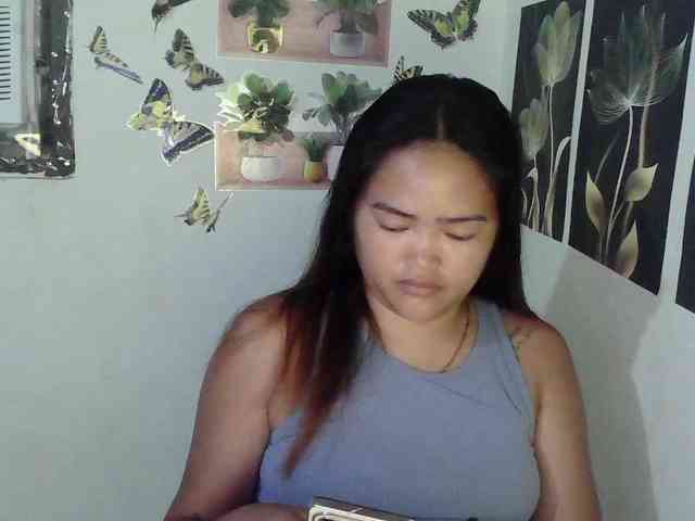 HotExoticAngel webcam