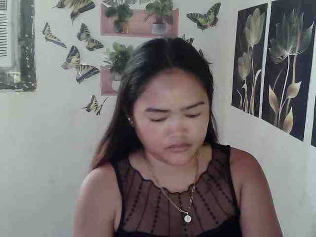 HotExoticAngel webcam