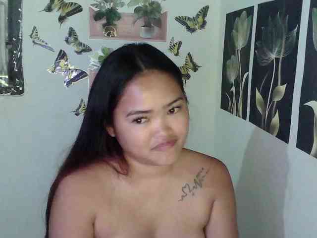 HotExoticAngel webcam