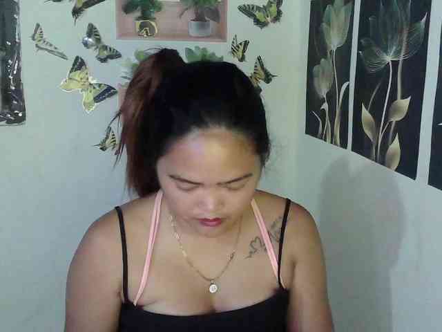 HotExoticAngel webcam