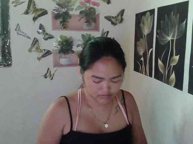 HotExoticAngel webcam