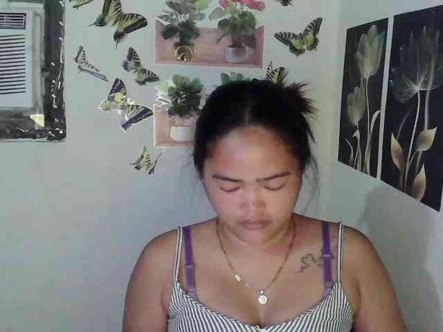 HotExoticAngel webcam