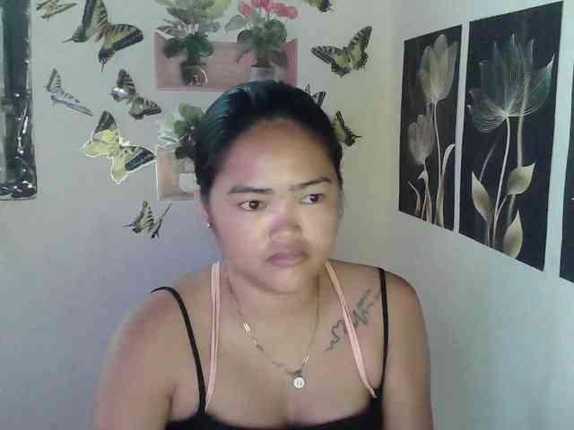 HotExoticAngel webcam