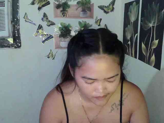 HotExoticAngel webcam