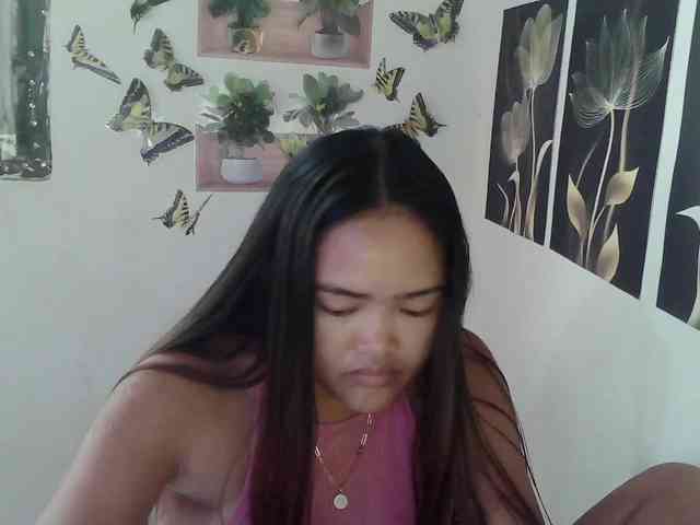 HotExoticAngel webcam
