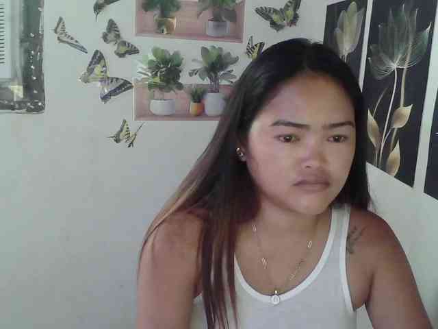 HotExoticAngel webcam