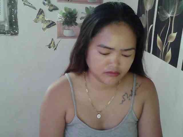 HotExoticAngel webcam