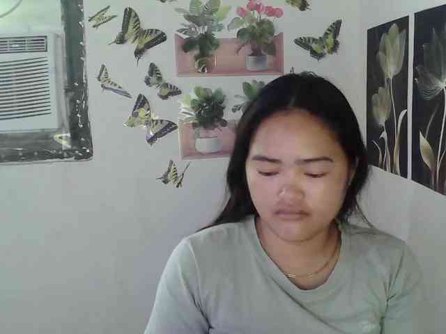 HotExoticAngel webcam
