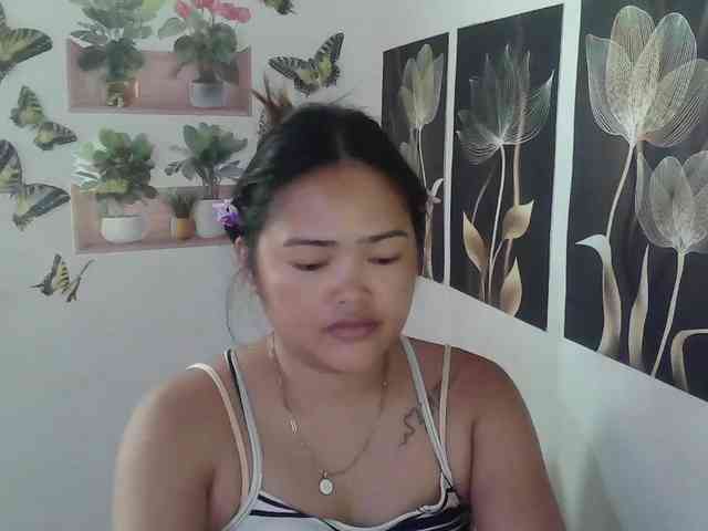 HotExoticAngel webcam