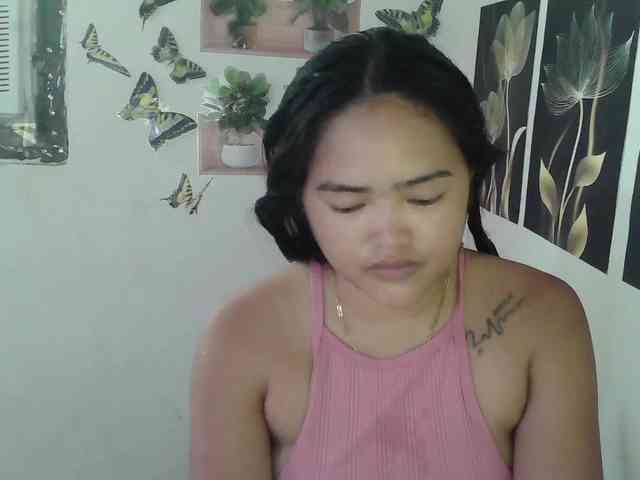HotExoticAngel webcam