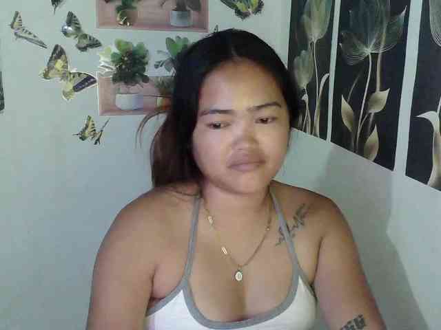HotExoticAngel webcam