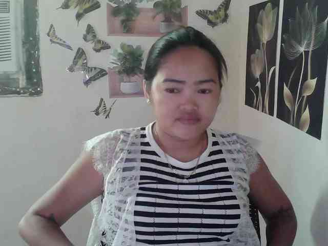 HotExoticAngel webcam