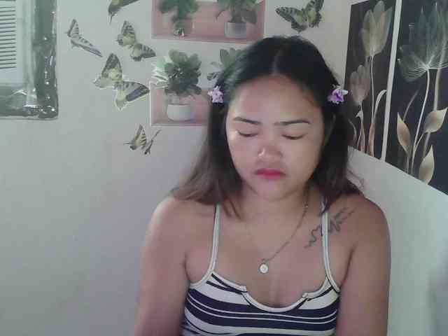 HotExoticAngel webcam