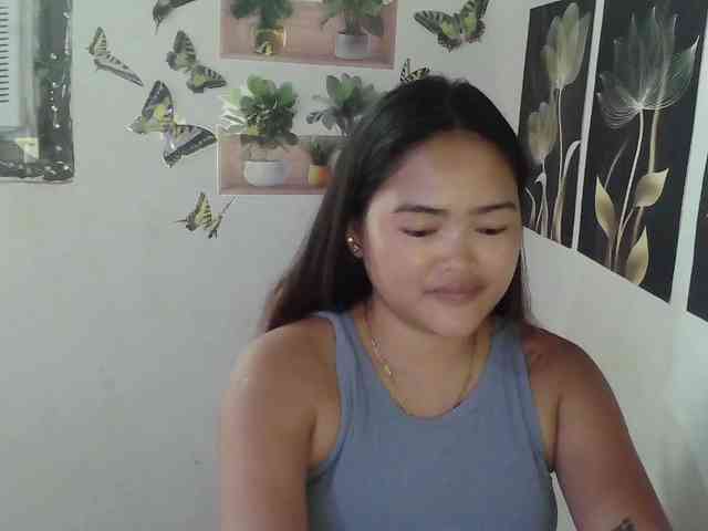 HotExoticAngel webcam