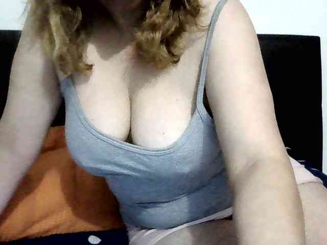 CANDYSWEET8 webcam