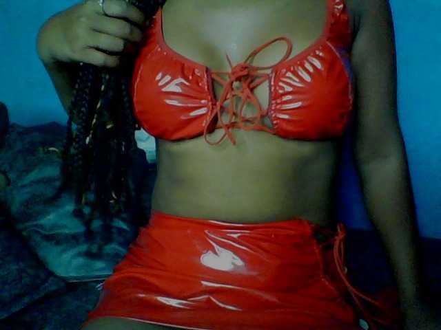 Rianah webcam bongacams model stream image