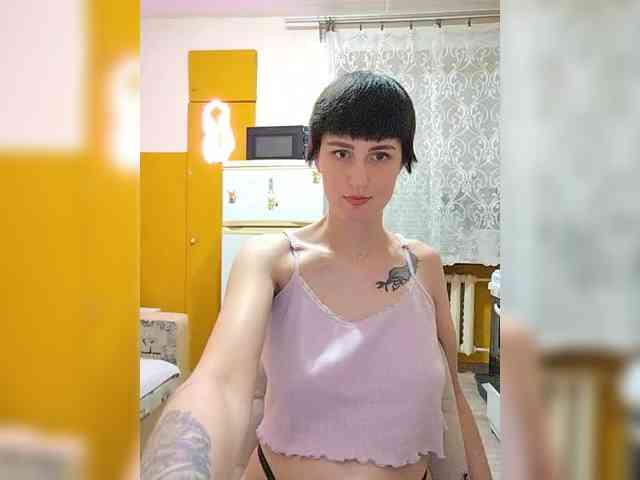 Tina_Valin webcam