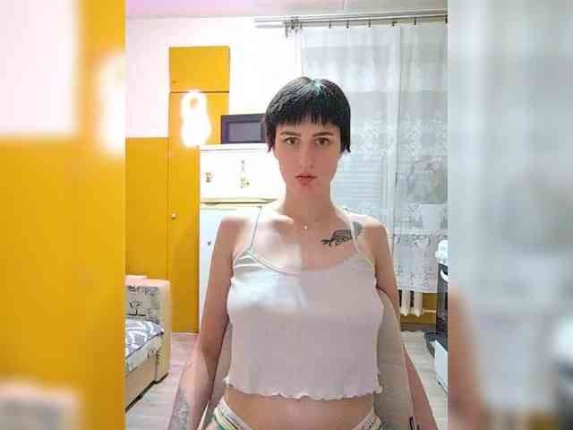 Tina_Valin webcam