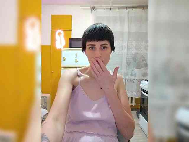 Tina_Valin webcam
